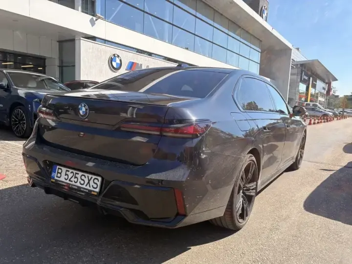 BMW Seria 7 G70