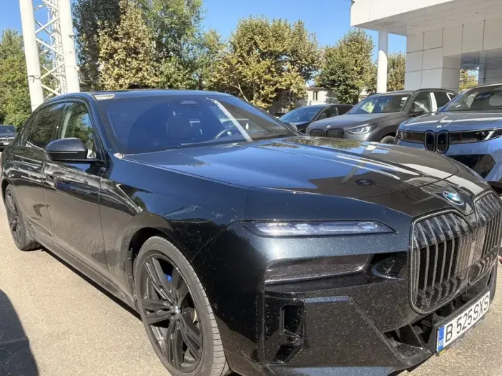 BMW Seria 7 G70