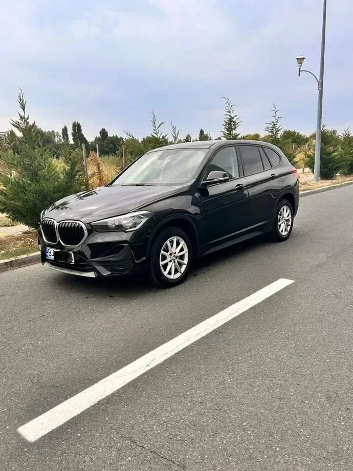BMW X1 F48 sDrive20d Aut. — imagine 2