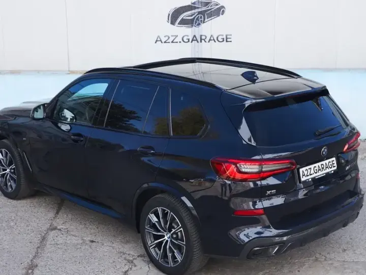 BMW X5 M G05