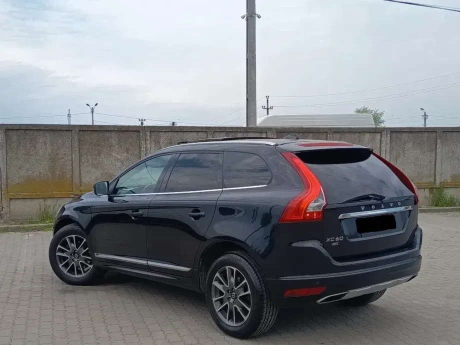 Volvo XC 60 — imagine 5