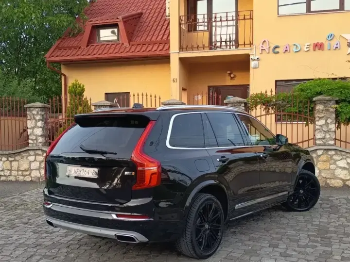 Volvo XC 90