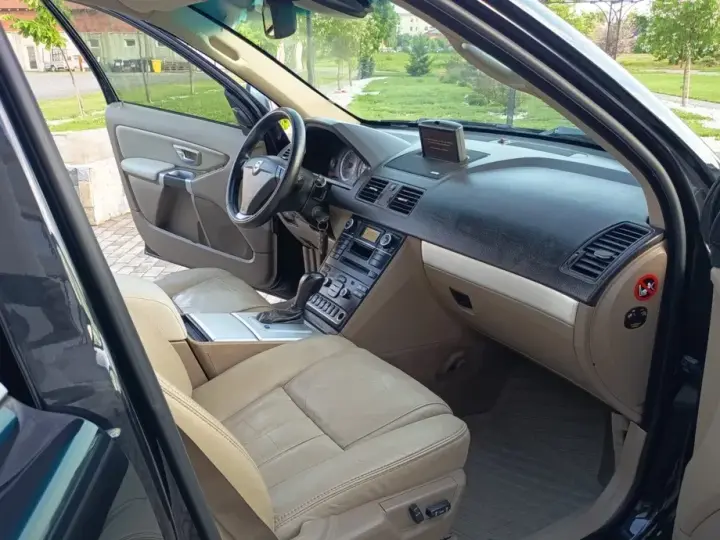 Volvo XC 90