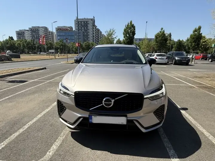 Volvo XC 60 II Recharge T8 AWD AT Ultimate Dark