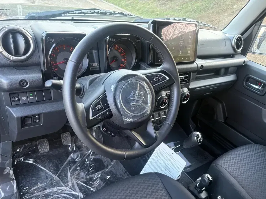 Suzuki Jimny IV 1.5 ALLGRIP GLX — imagine 6
