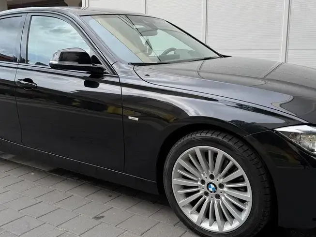 BMW Seria 3 F30/F31/F34 320d Aut. Luxury Line