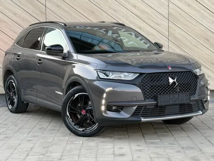 DS Automobiles DS 7 Crossback BlueHDI 130 Aut. PERFORMANCE LINE +