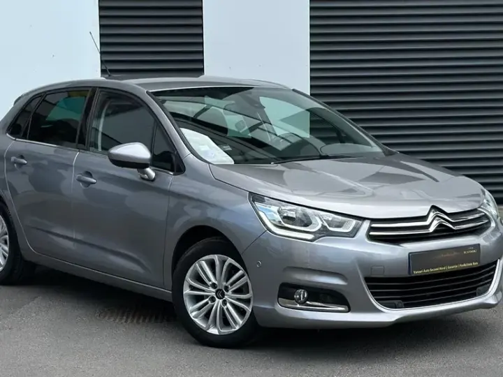 Citroën C4 PureTech 130 Stop & Start EAT6 Shine