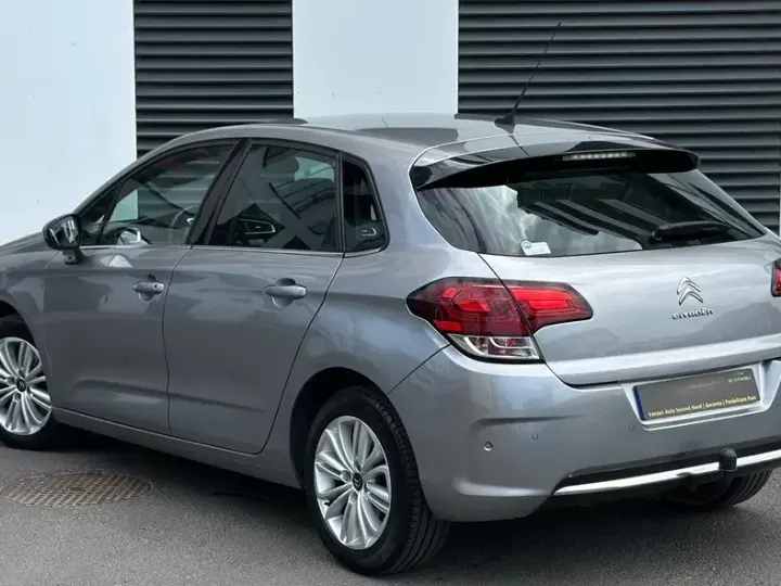 Citroën C4 PureTech 130 Stop & Start EAT6 Shine
