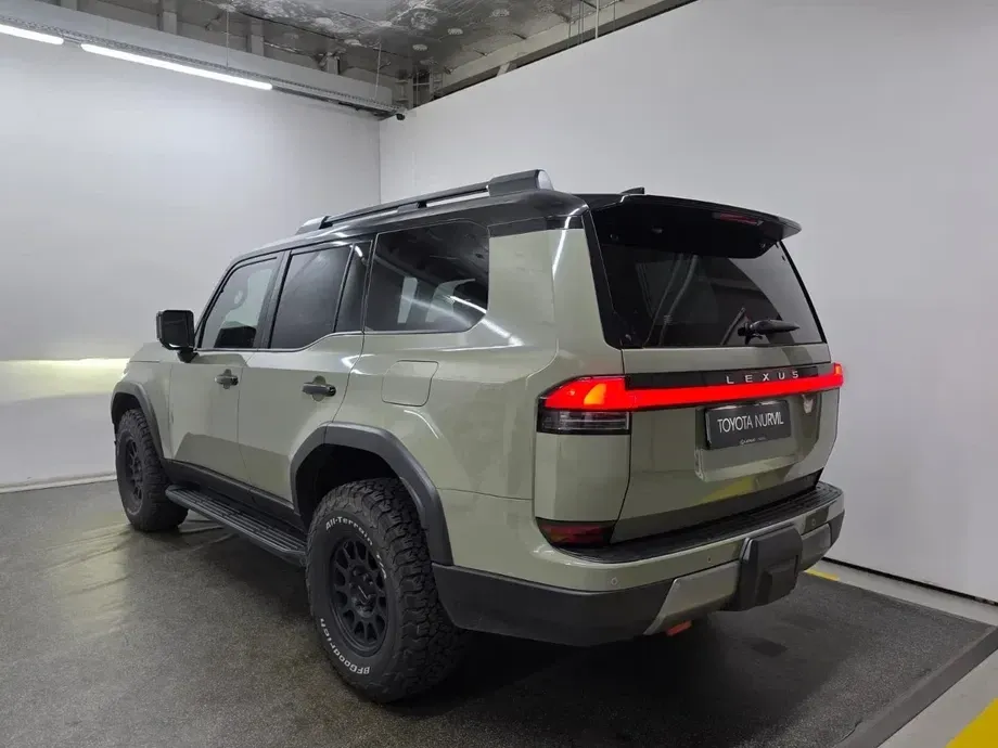 Lexus GX — imagine 5