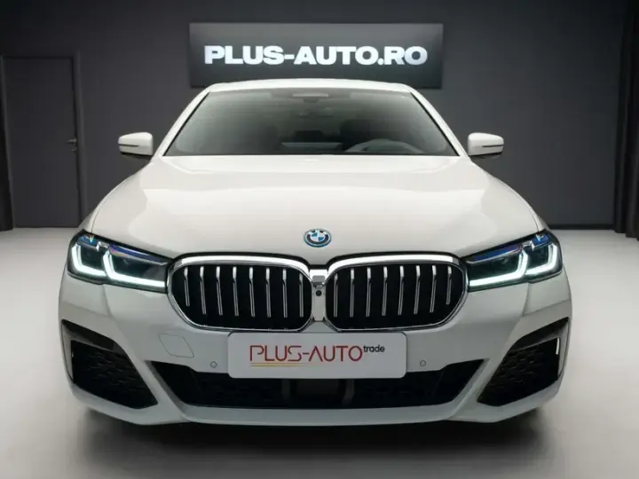 BMW Seria 5 G30/G31 545e xDrive Aut.
