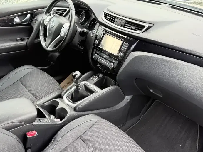 Nissan Qashqai II 1.6 DIG-T TEKNA