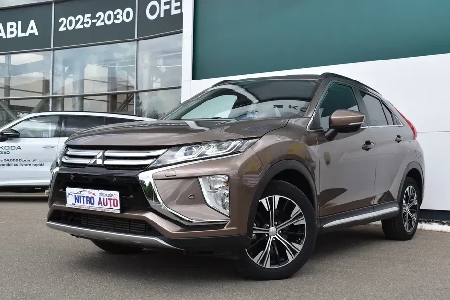 Mitsubishi Eclipse Cross 1.5-litre 16-valve DOHC MIVEC 4X4 Instyle+ Aut. — imagine 2