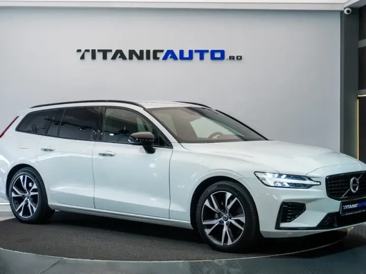 Volvo V60 II T6 AWD Recharge Geartronic RDesign