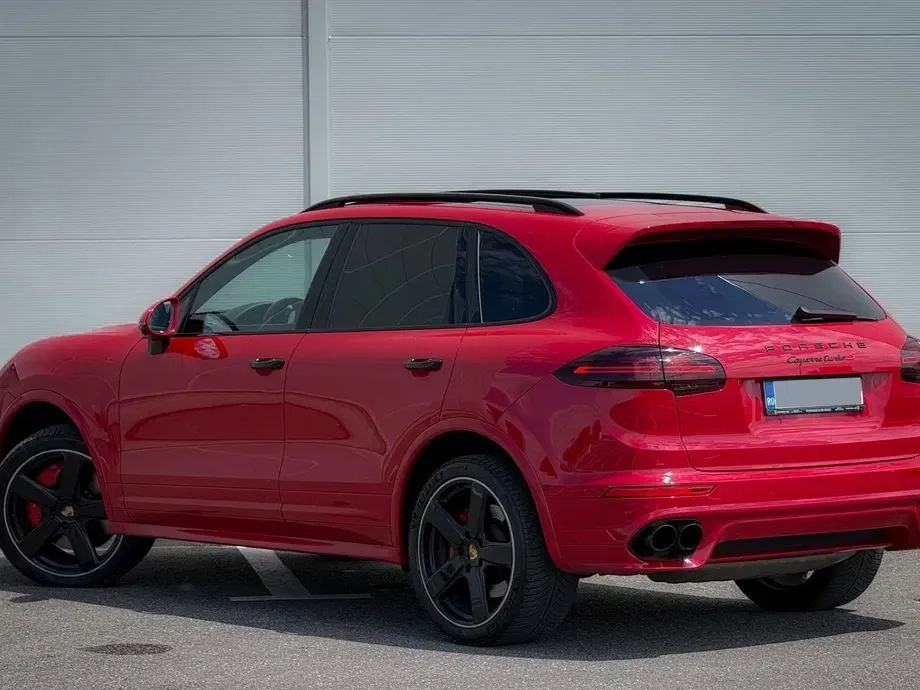 Porsche Cayenne Turbo S Tiptronic S — imagine 4