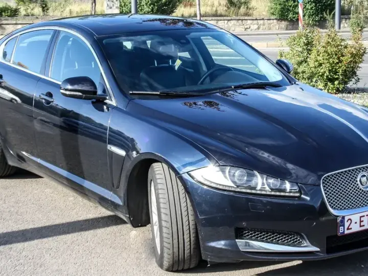 Jaguar XF 2.2