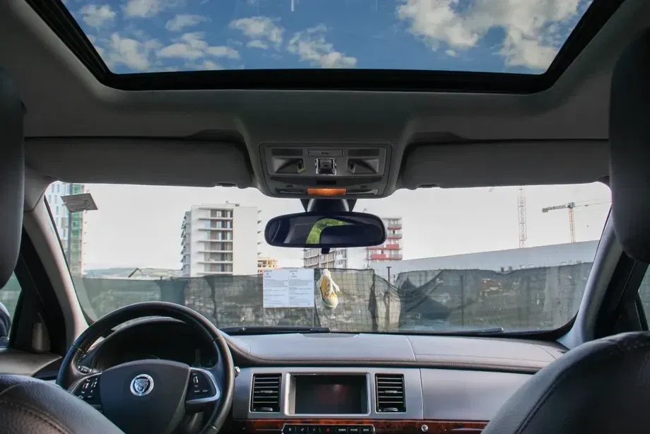 Jaguar XF 2.2 — imagine 5