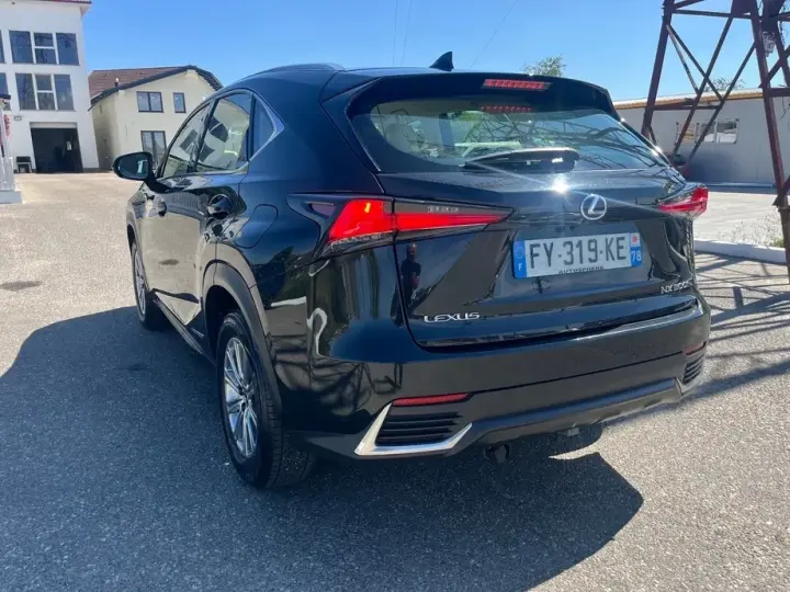 Lexus NX II