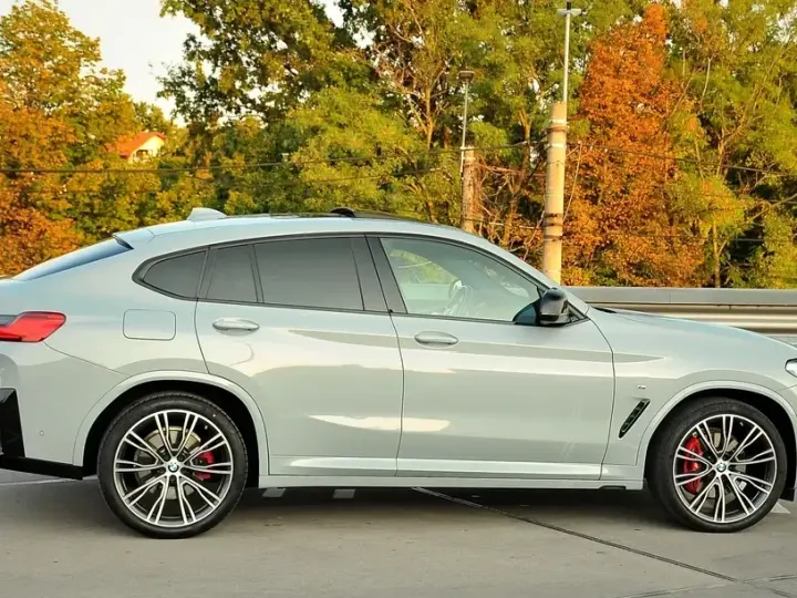 BMW X4 F26