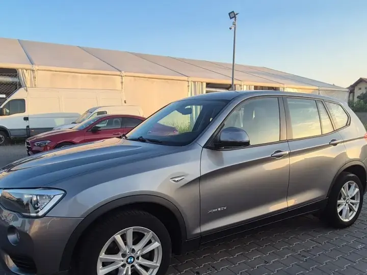BMW X3 F25