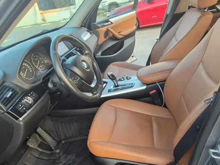 BMW X3 F25