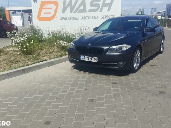 BMW Seria 5 F10/F11/F07 [2010 - 2017] 520d EfficientDynamics Edition