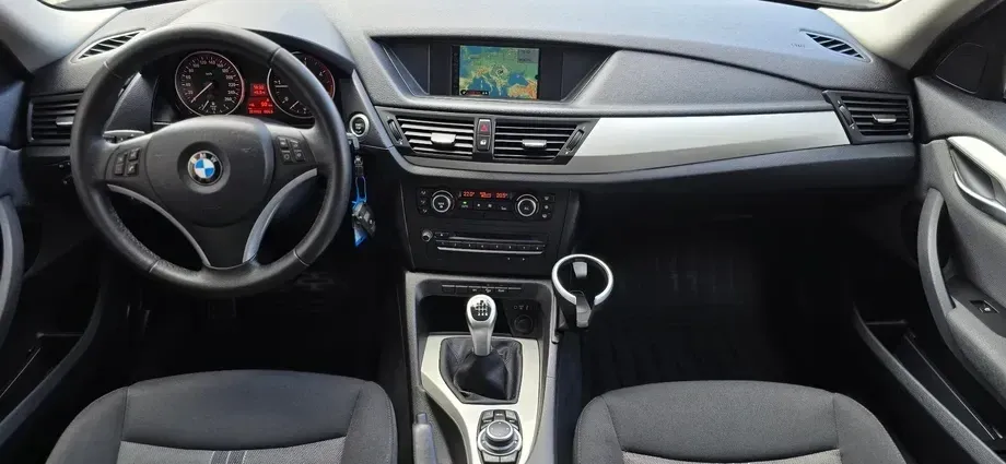 BMW X1 xDrive18d xLine — imagine 6