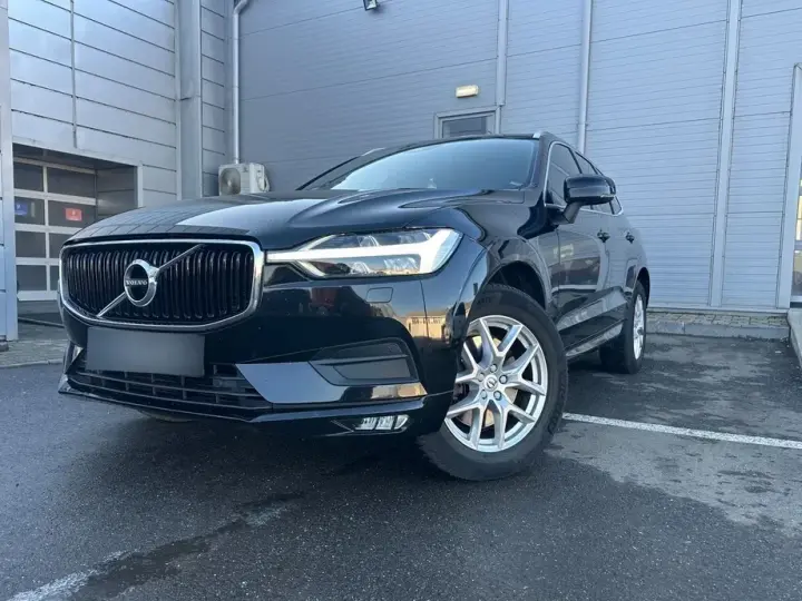 Volvo XC 60 II D4 AWD Momentum