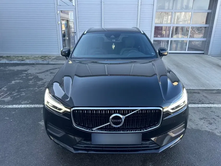 Volvo XC 60 II D4 AWD Momentum — imagine 6