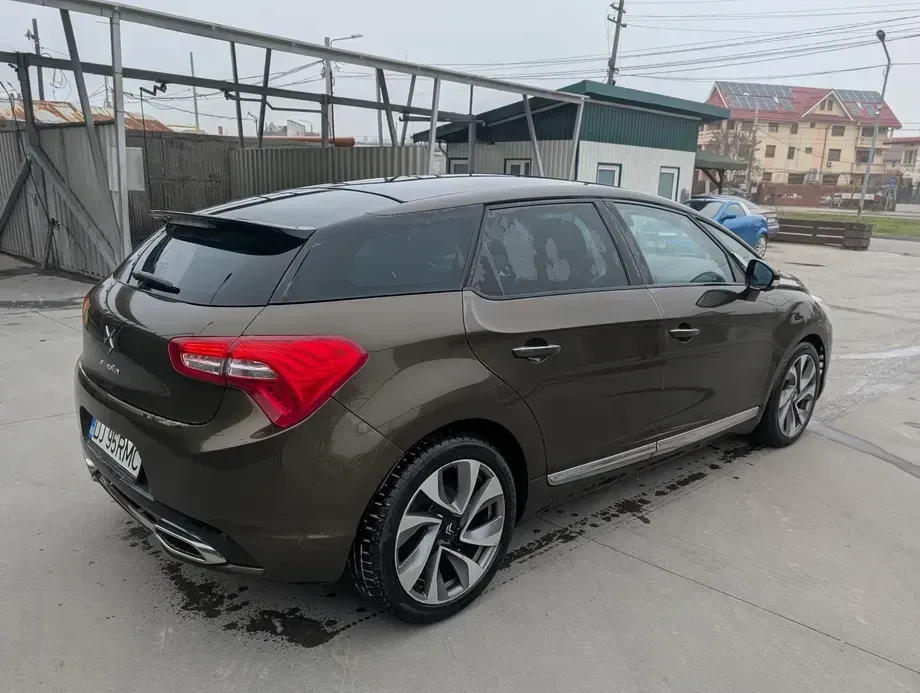 Citroën DS5 HDi 165 Aut. Chic — imagine 4