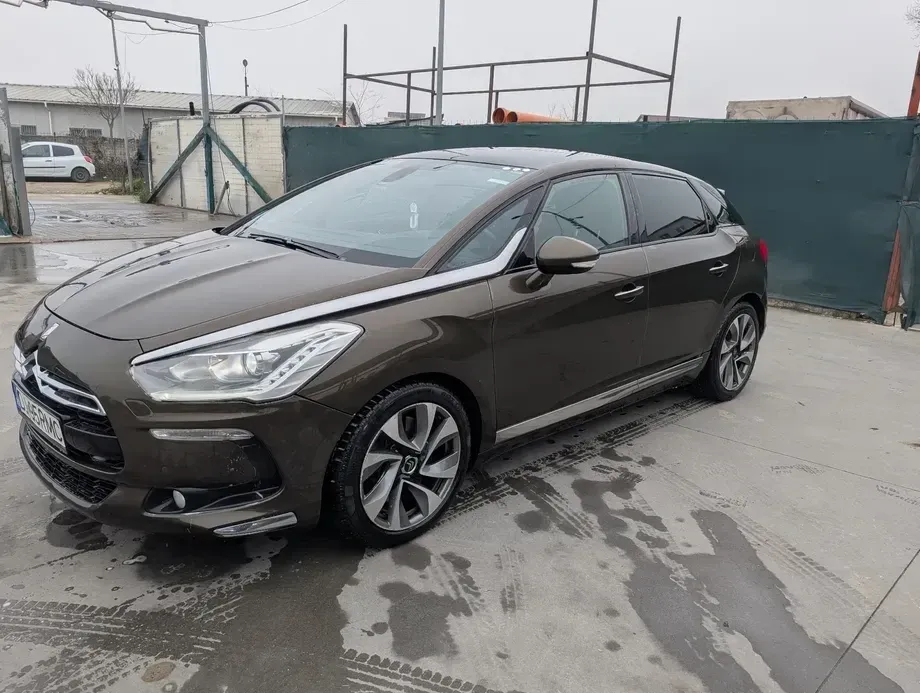 Citroën DS5 HDi 165 Aut. Chic — imagine 2