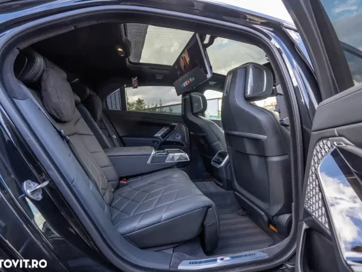 BMW Seria 7 G70 [2022-Prezent]