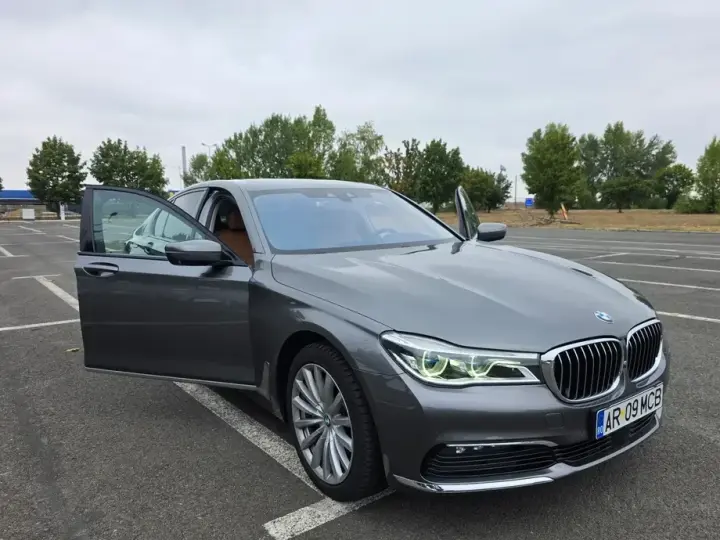 BMW Seria 7 G11/G12 730d xDrive