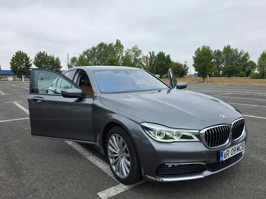 BMW Seria 7 G11/G12 730d xDrive — imagine 2