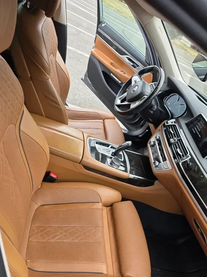 BMW Seria 7 G11/G12 730d xDrive — imagine 3