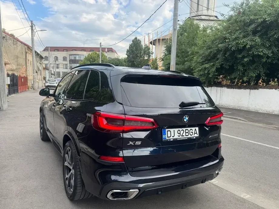 BMW X5 xDrive30d — imagine 3