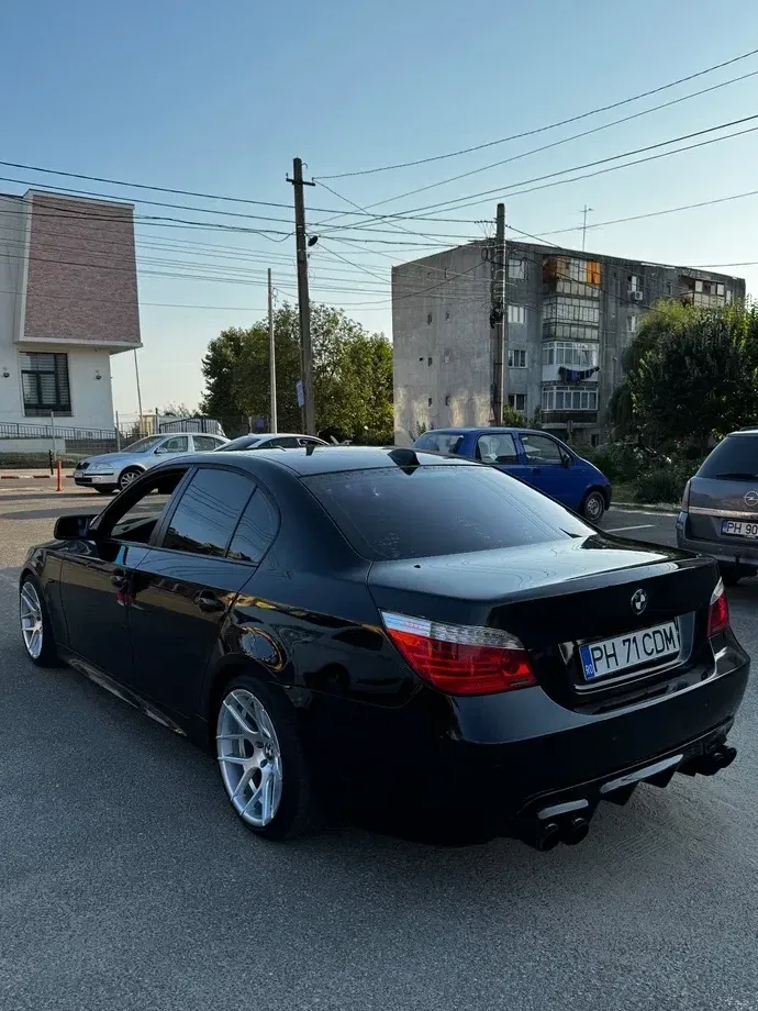 BMW Seria 5 E60/E61 — imagine 2