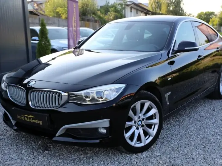 BMW Seria 3 F30/F31/F34 320d Modern Line