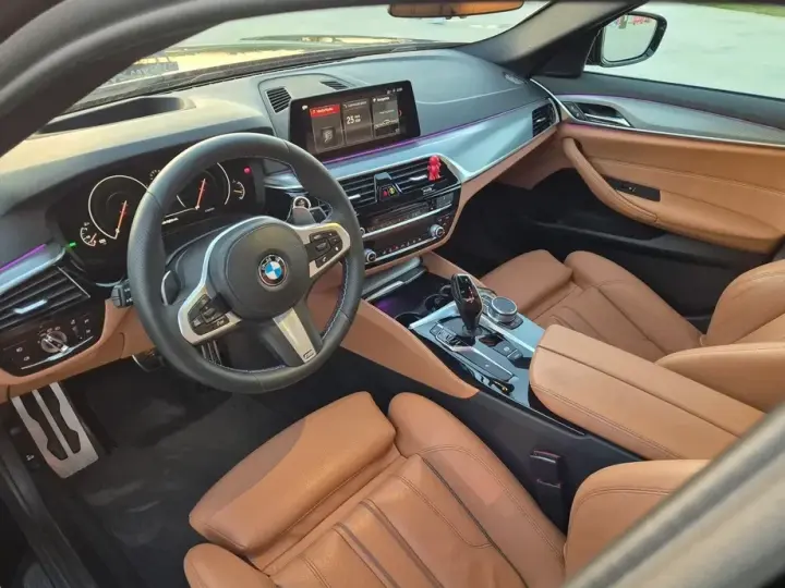 BMW Seria 5 G30/G31 [2017 - Prezent] 530i xDrive AT
