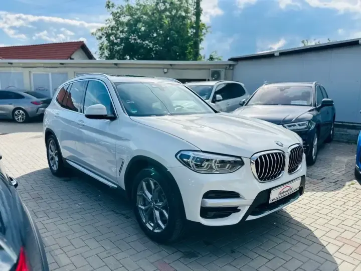 BMW X3 xDrive30e AT PHEV