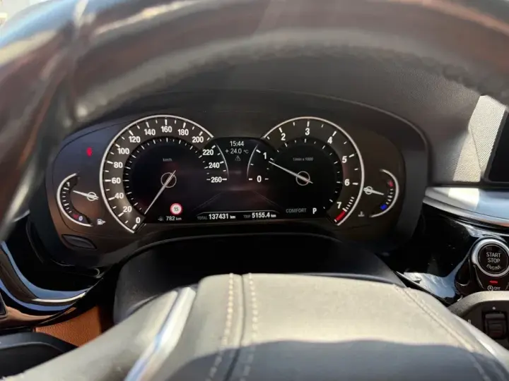 BMW Seria 5 G30/G31 530i AT