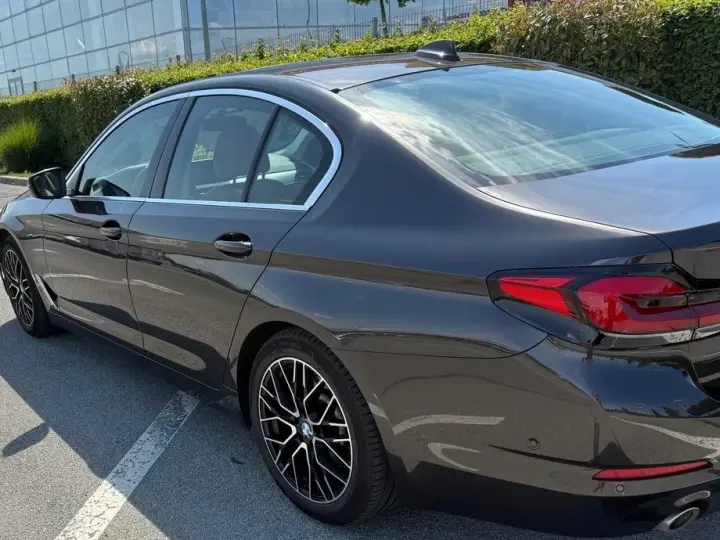 BMW Seria 5 G30/G31 530i AT