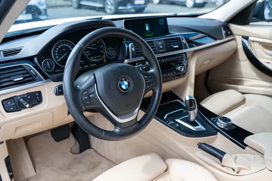 BMW Seria 3 320d Sport-Aut. Efficient Dynamics Edition Luxury Line — imagine 5