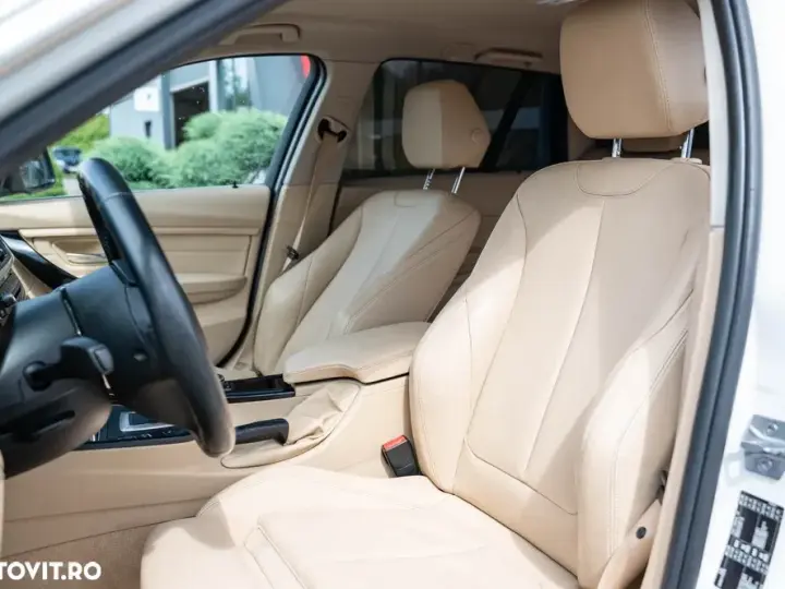 BMW Seria 3 320d Sport-Aut. Efficient Dynamics Edition Luxury Line