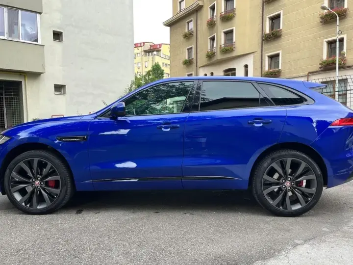 Jaguar F-Pace 30d AWD R-Sport