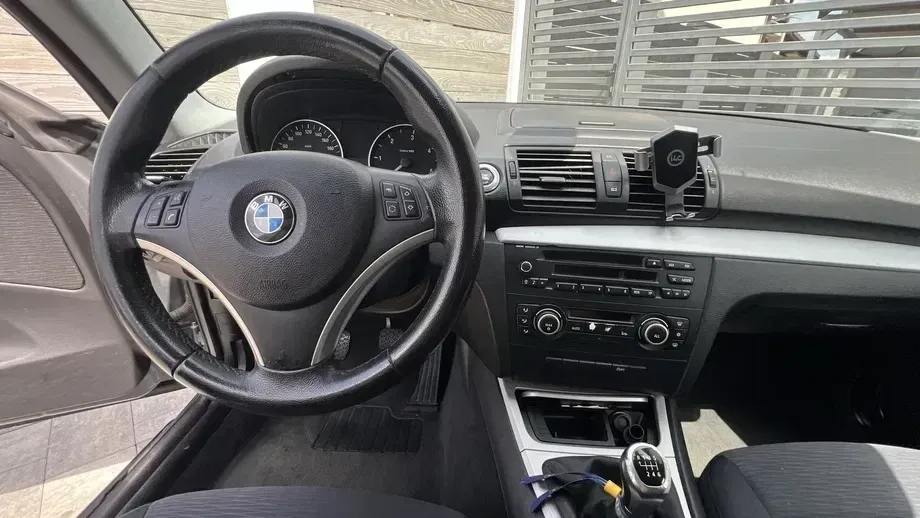 BMW Seria 1 E81/E82/E87/E88 118d — imagine 6