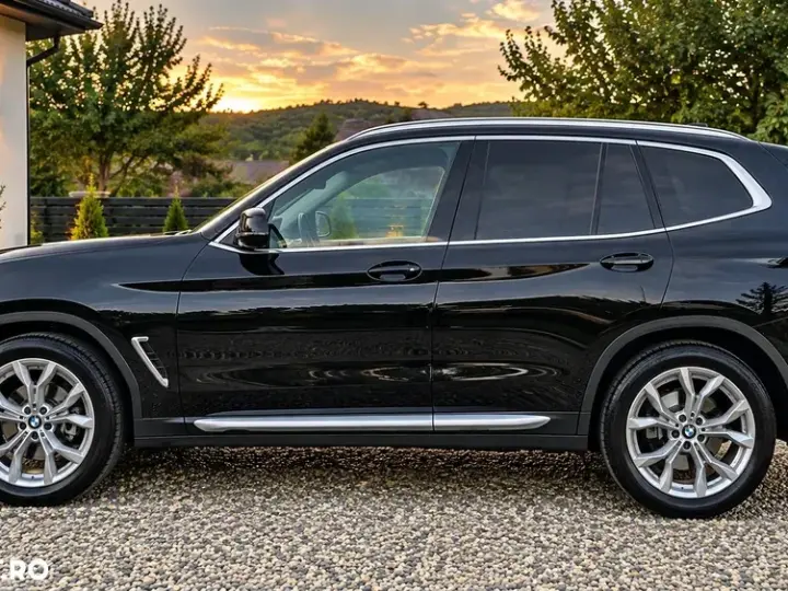 BMW X3 xDrive20d AT xLine