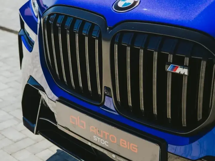 BMW X7 M60i xDrive