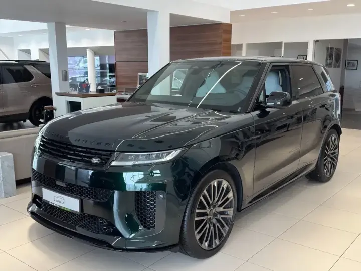 Land Rover Range Rover Sport 4.4 V8 P635 MHEV SV Carbon