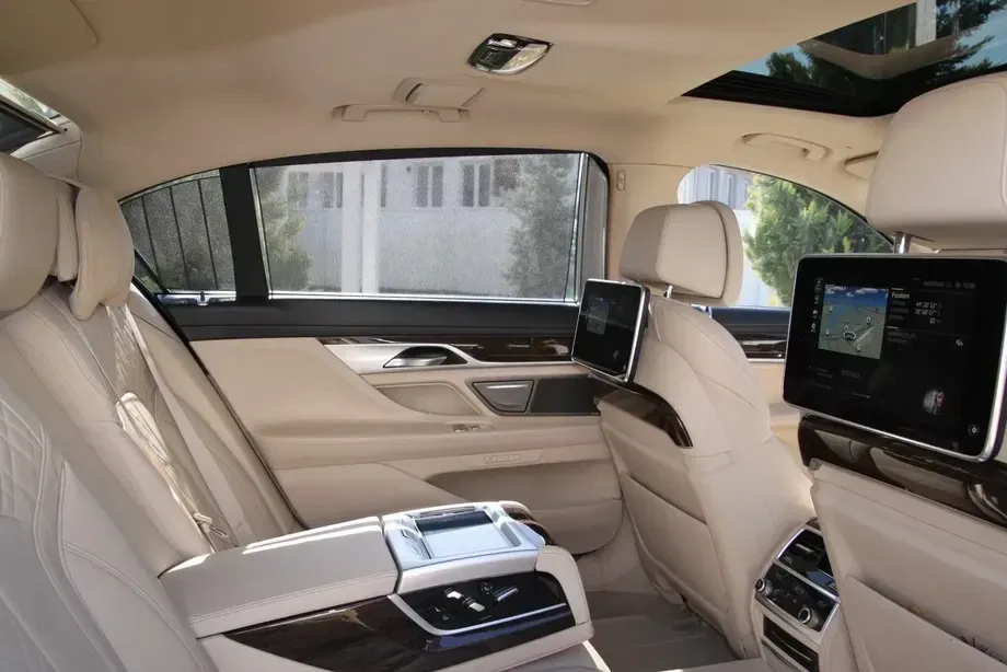 BMW Seria 7 745Le xDrive AT PHEV — imagine 5